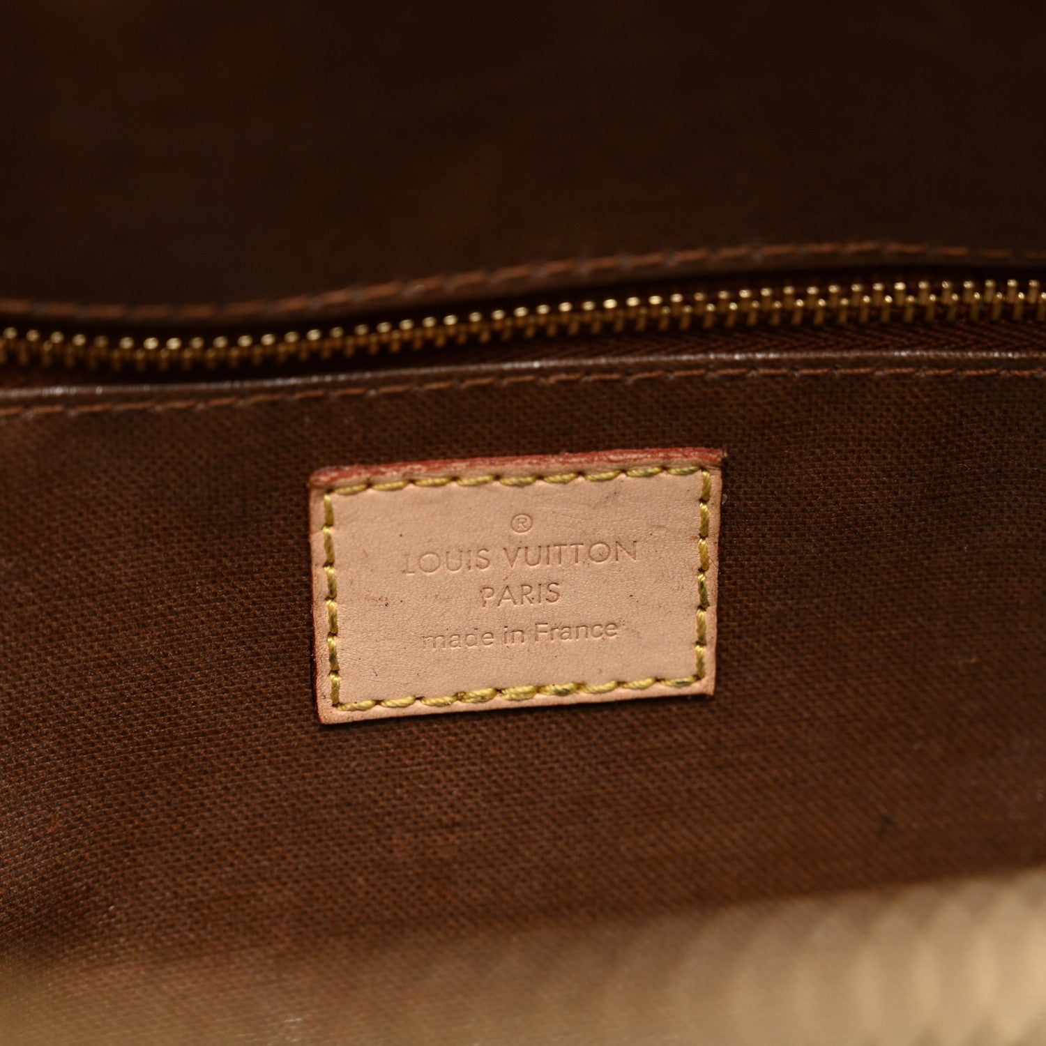 Louis Vuitton Monogram Toiletry Bag 25 6 of 7