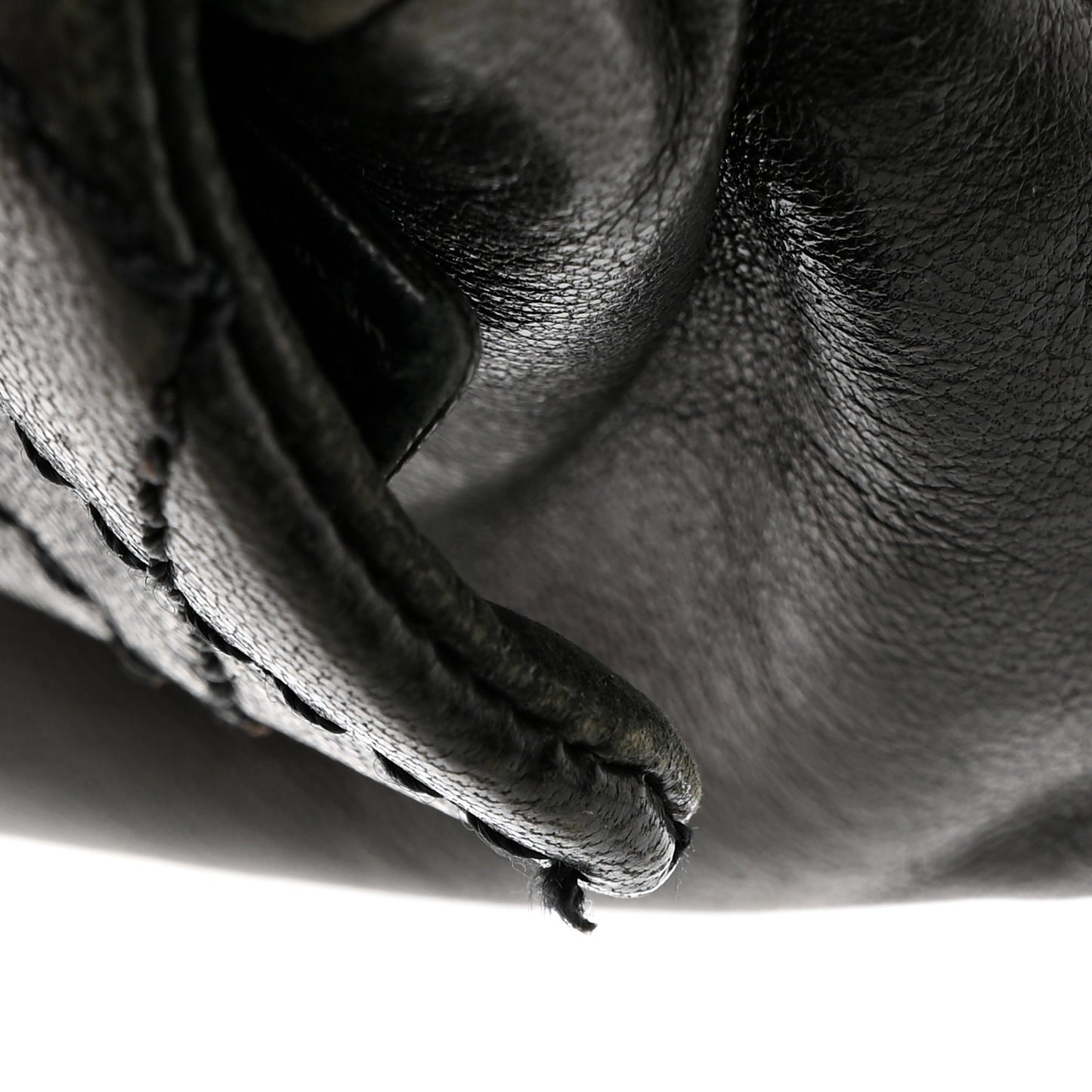 Lambskin Quilted 2.55 Reissue Pouch Black