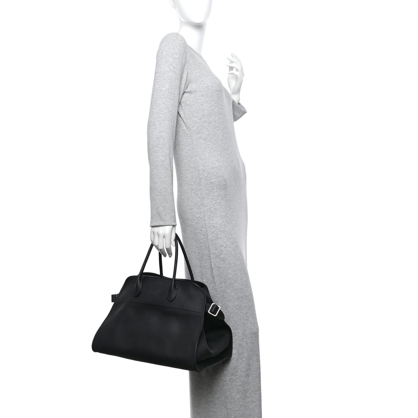 Matte Grained Calfskin Soft Margaux 15 Black