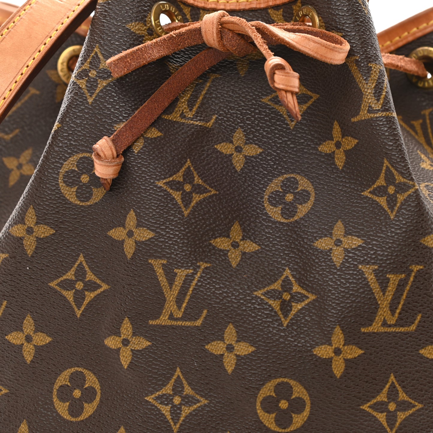 Monogram Noe