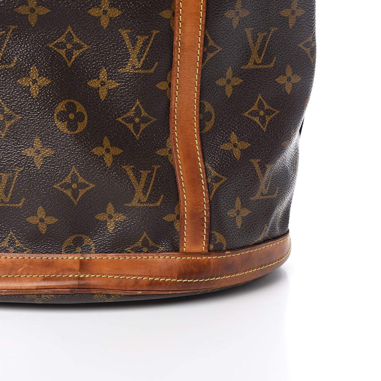 Monogram Bucket 27