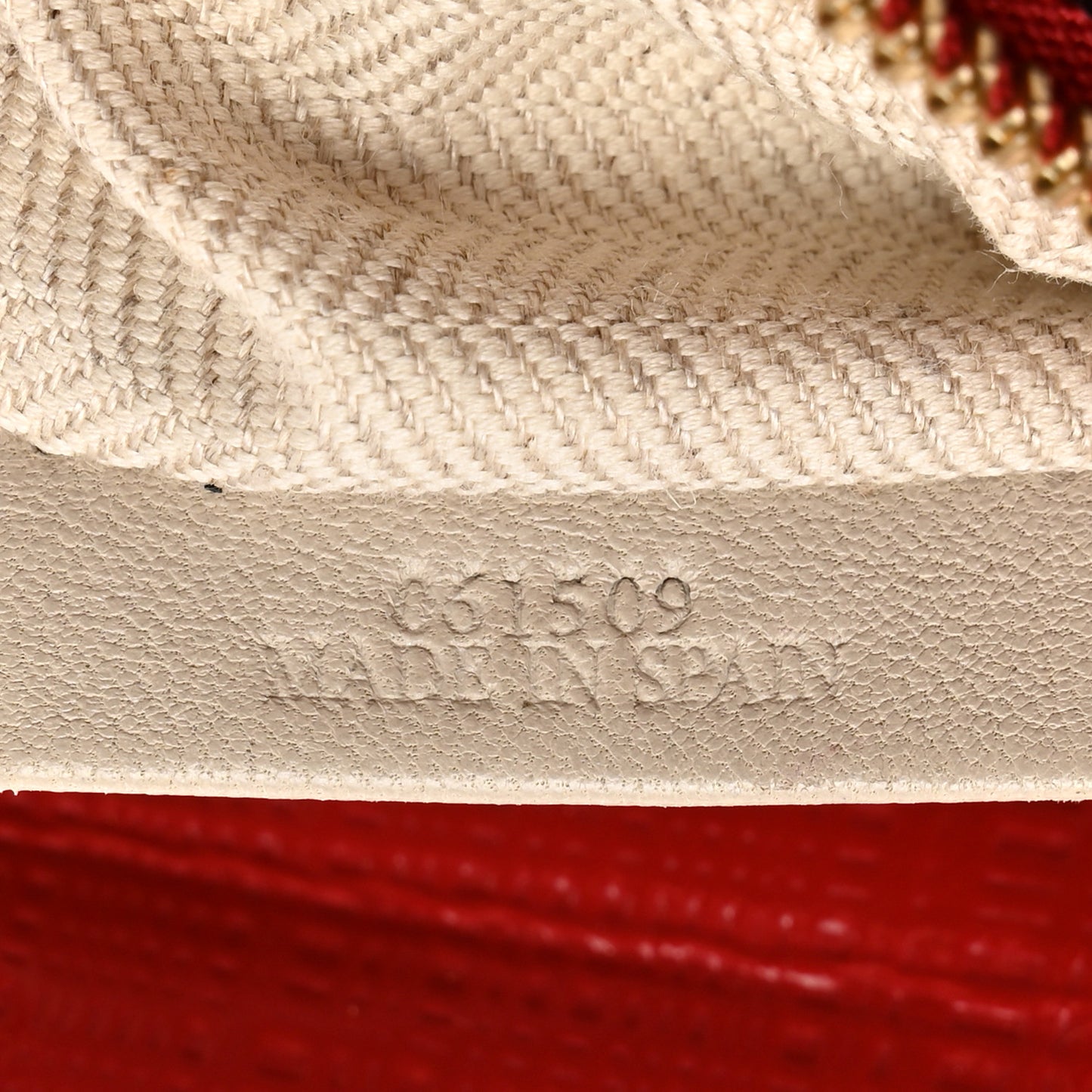 Patent Linen Embossed Large T Pouch Red