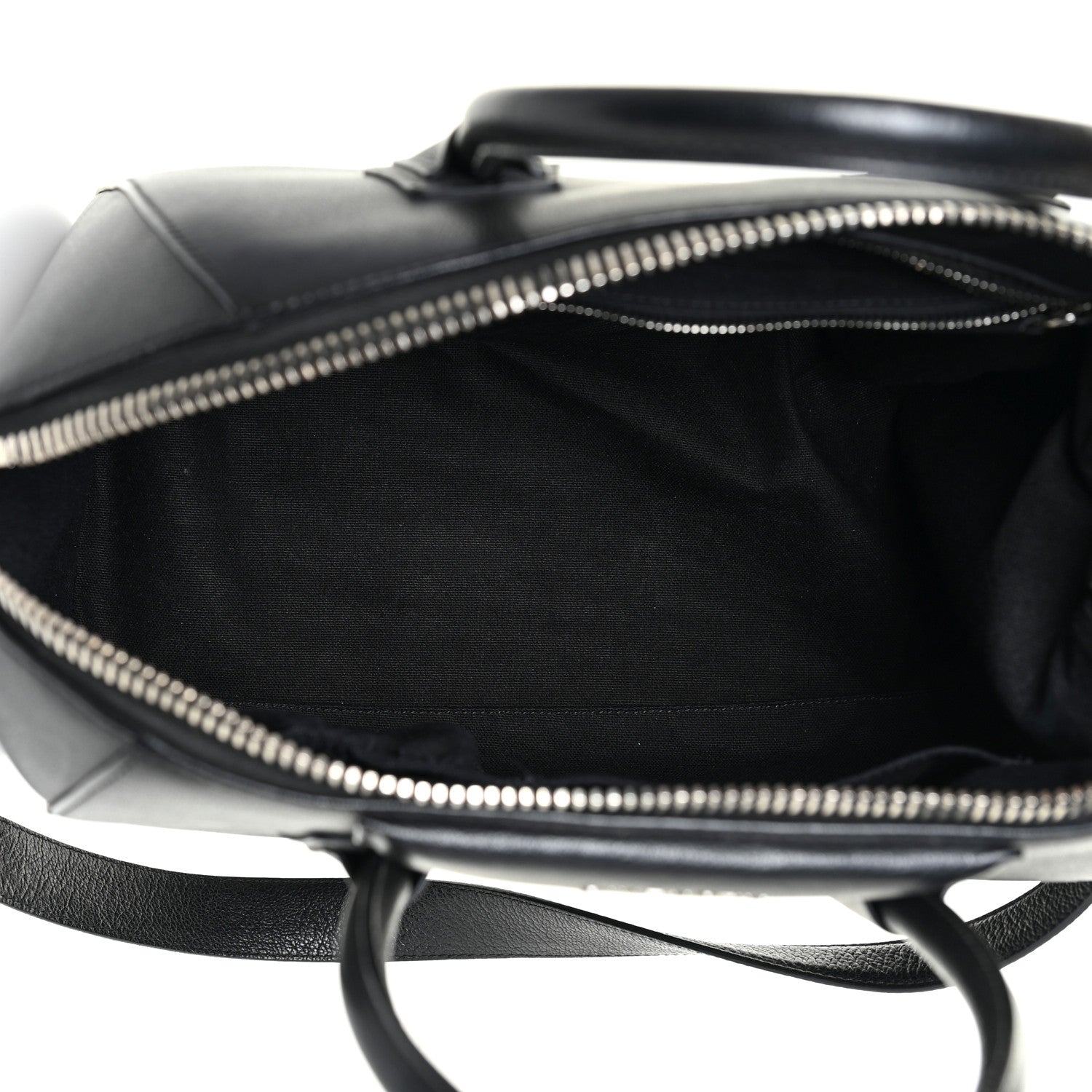 Givenchy Sugar Goatskin Medium Antigona Black 5 of 11
