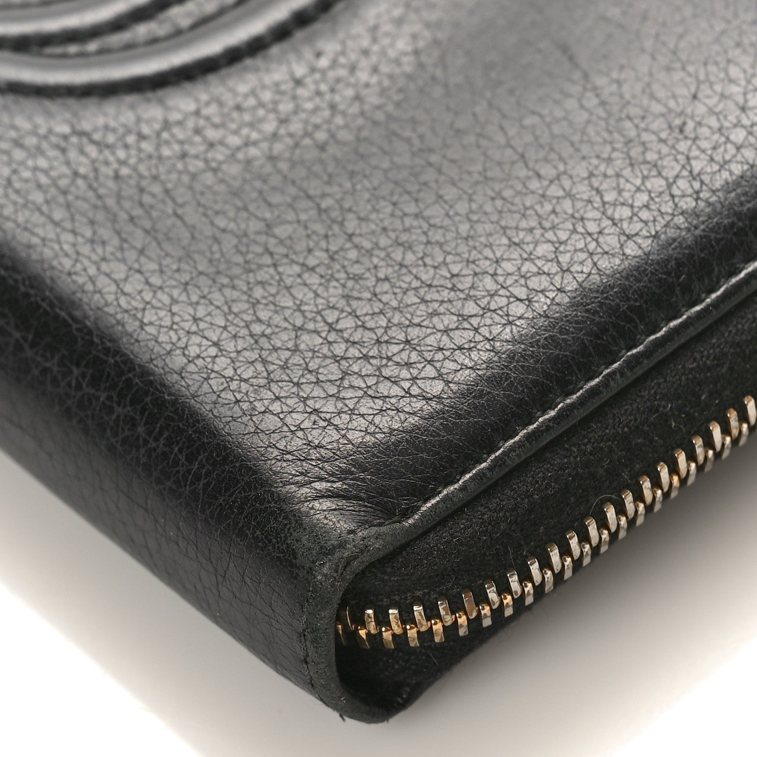 Gucci Pebbled Calfskin Soho Zip Around Wallet Black 8 of 8