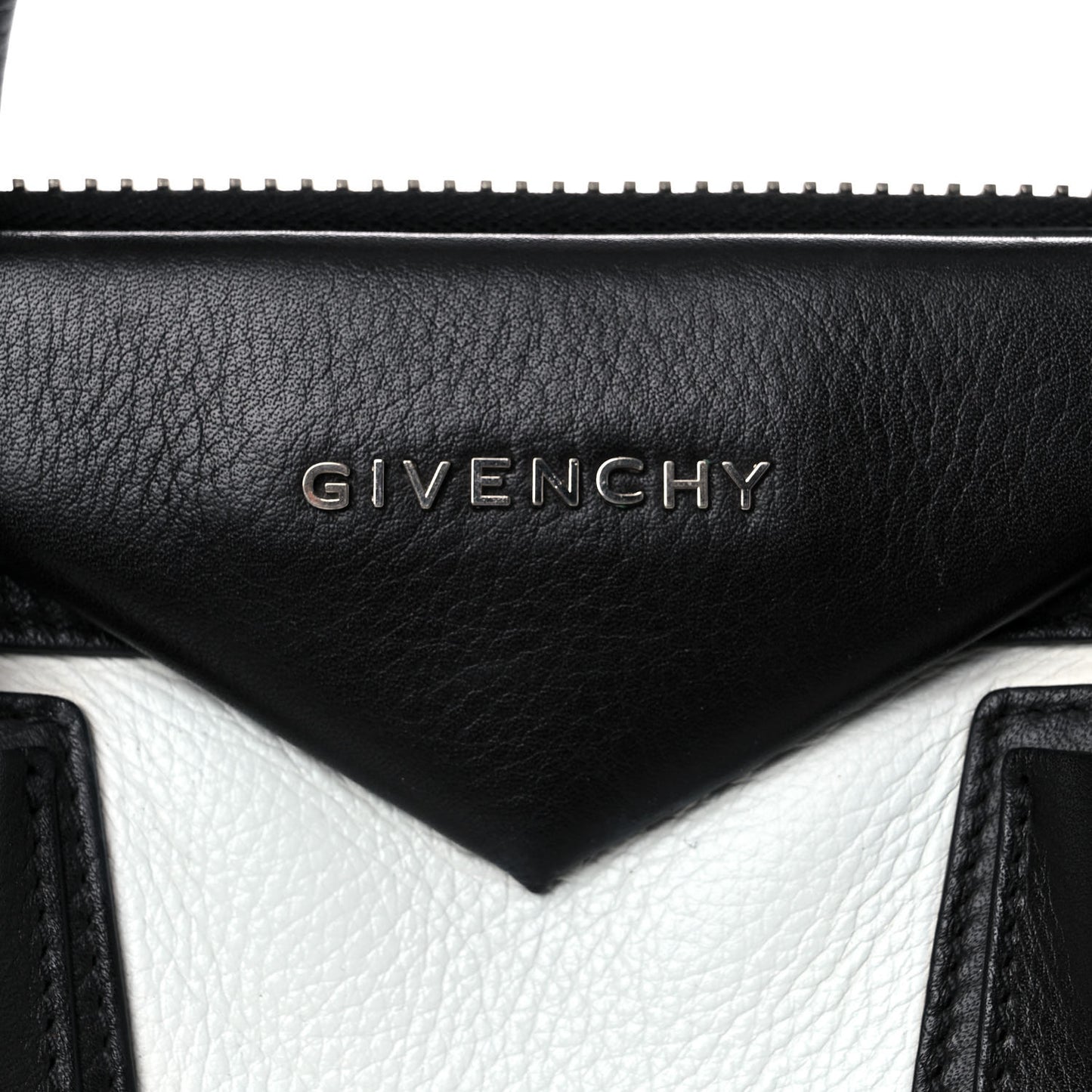 Calfskin Medium Studded Bi-Color Antigona Black White