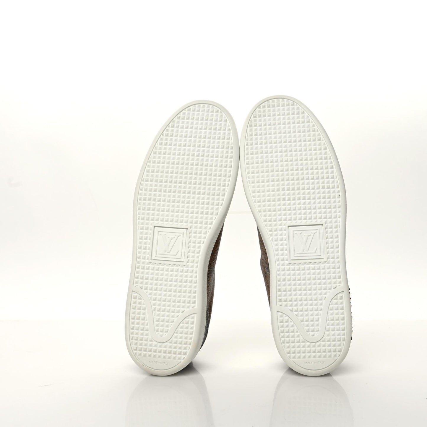 Reverse Monogram Frontrow Sneakers 37.5