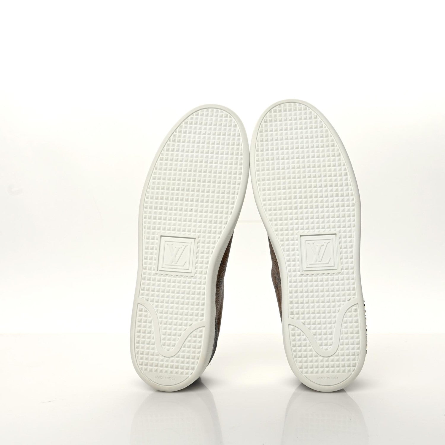Louis Vuitton Reverse Monogram Frontrow Sneakers 37.5 7 of 9