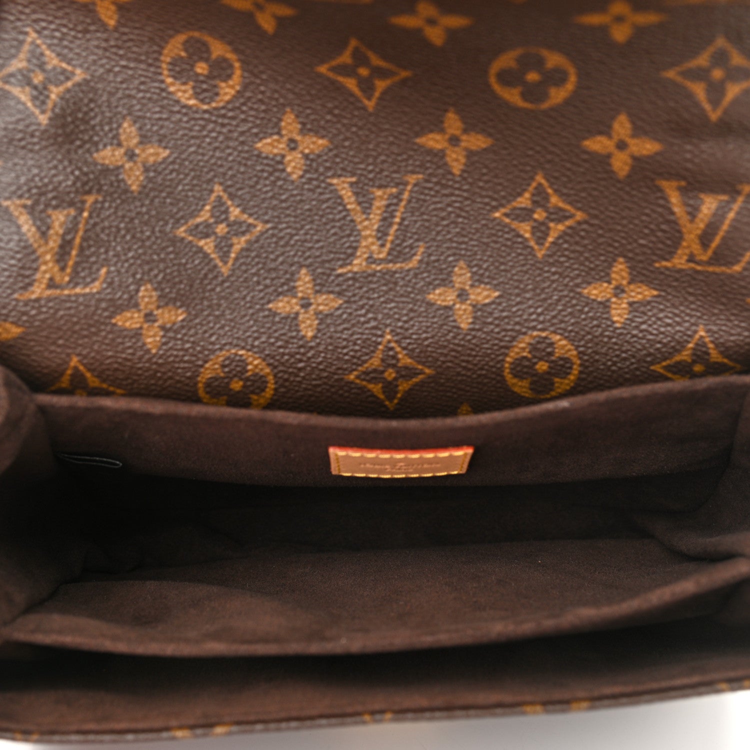 Louis Vuitton Monogram Pochette Metis 5 of 10