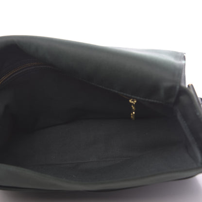 Louis Vuitton Taiga Viktor Messenger Bag Epicea 5 of 11