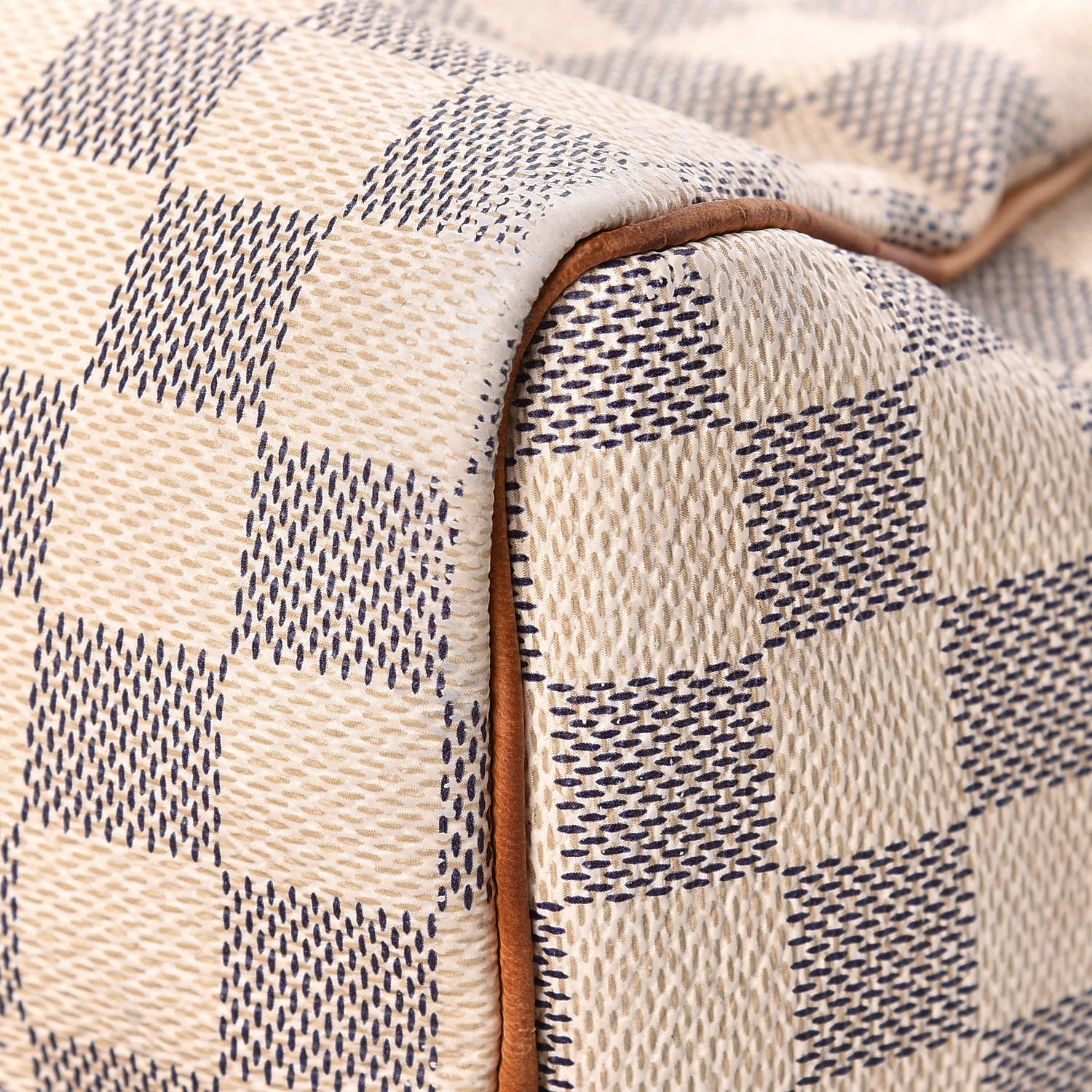 Louis Vuitton Damier Azur Speedy 25 12 of 24