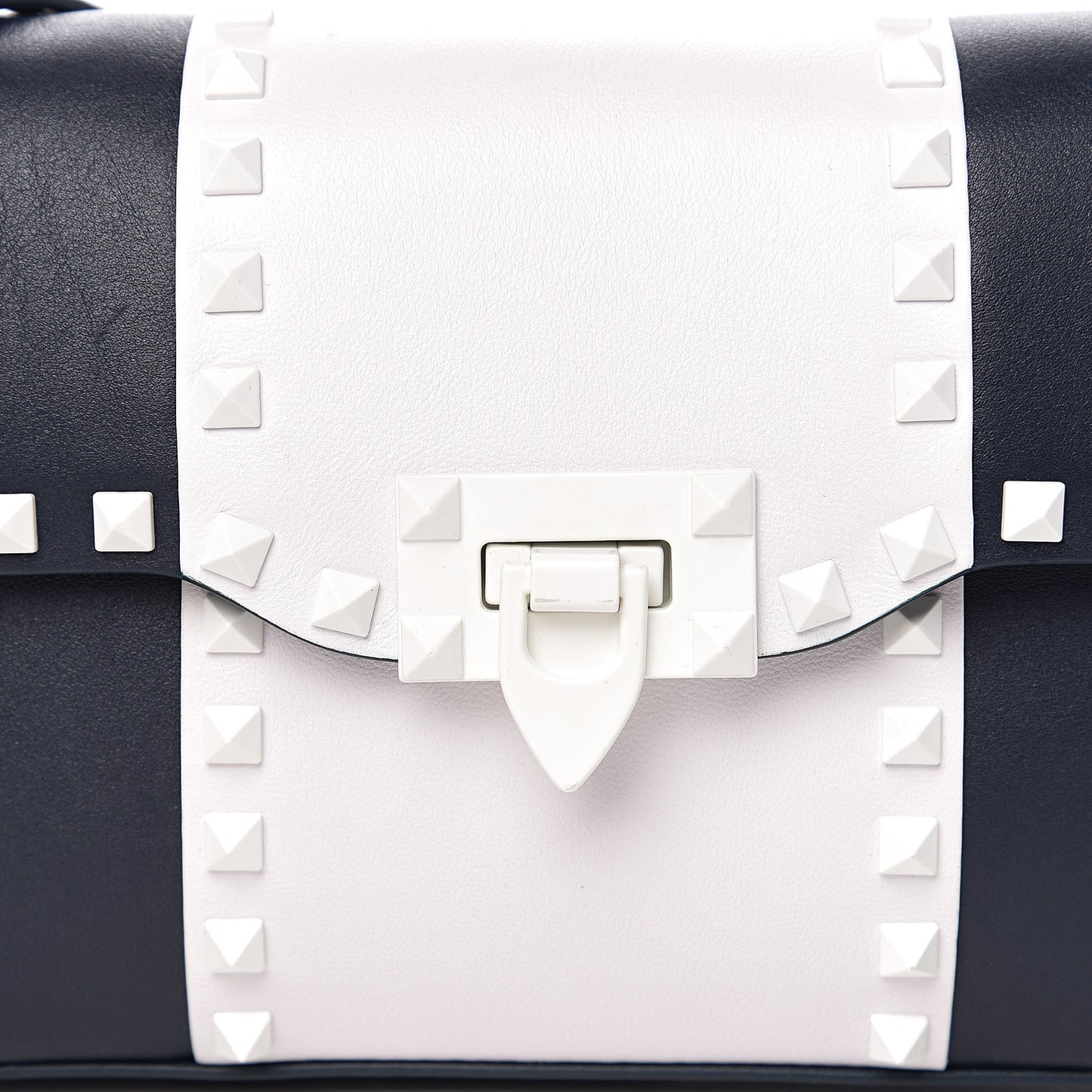 Vitello Colorblock Medium Free Rockstud Flip Lock Crossbody Bag Marine White