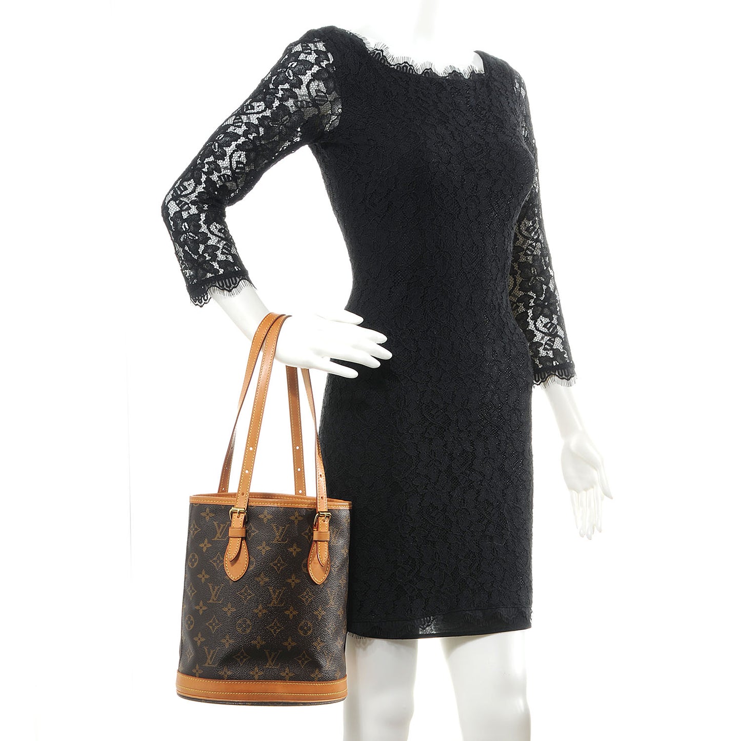 Monogram Petit Bucket 23