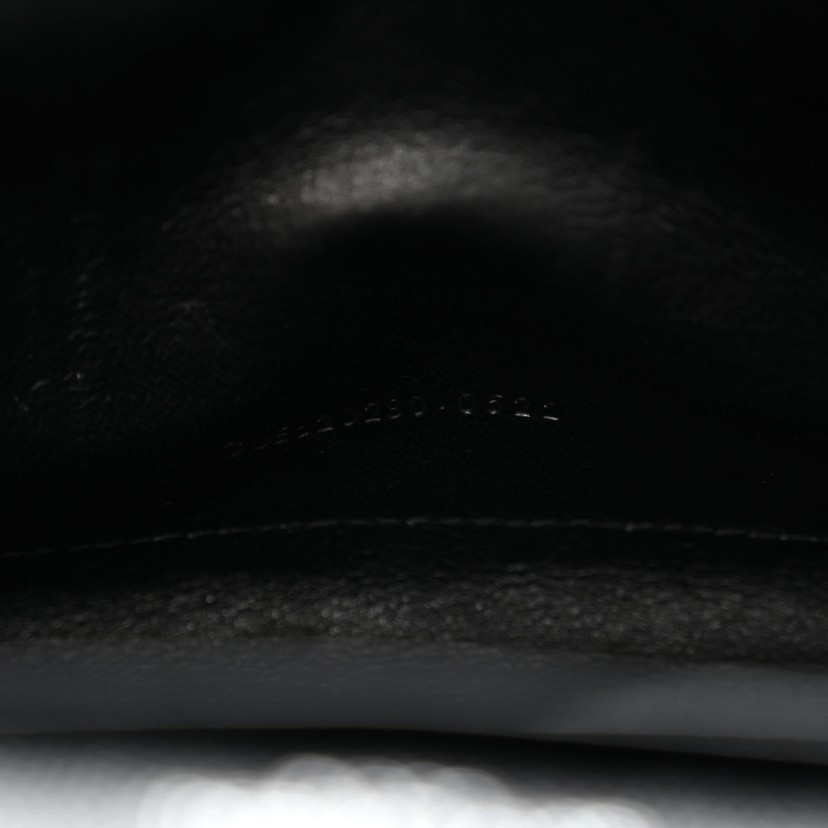 Saint Laurent Grain De Poudre Mixed Matelasse Triquilt Monogram Chain Wallet Black 7 of 10