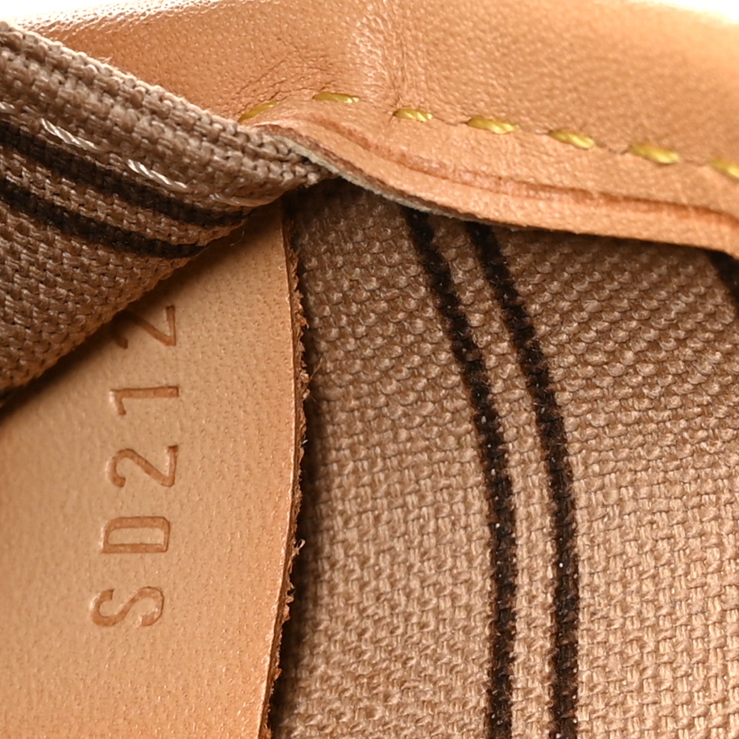 Louis Vuitton Monogram Neo Neverfull GM 8 of 11