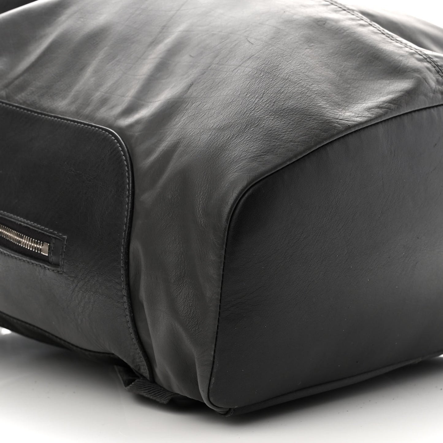 Calfskin Nylon V Line Pulse Backpack Asphalt