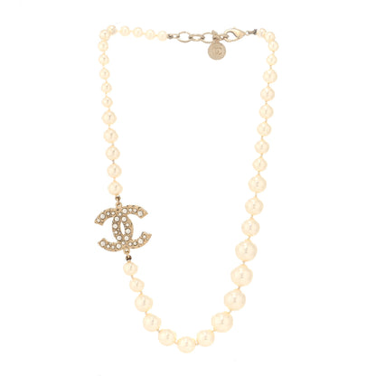 Chanel Graduated Pearl CC Short Necklace Gold 3 of 5