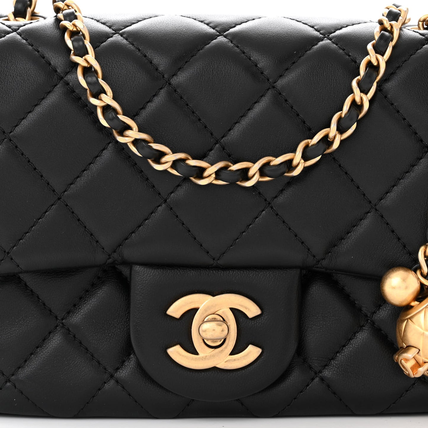 Lambskin Quilted Mini Pearl Crush Flap Black