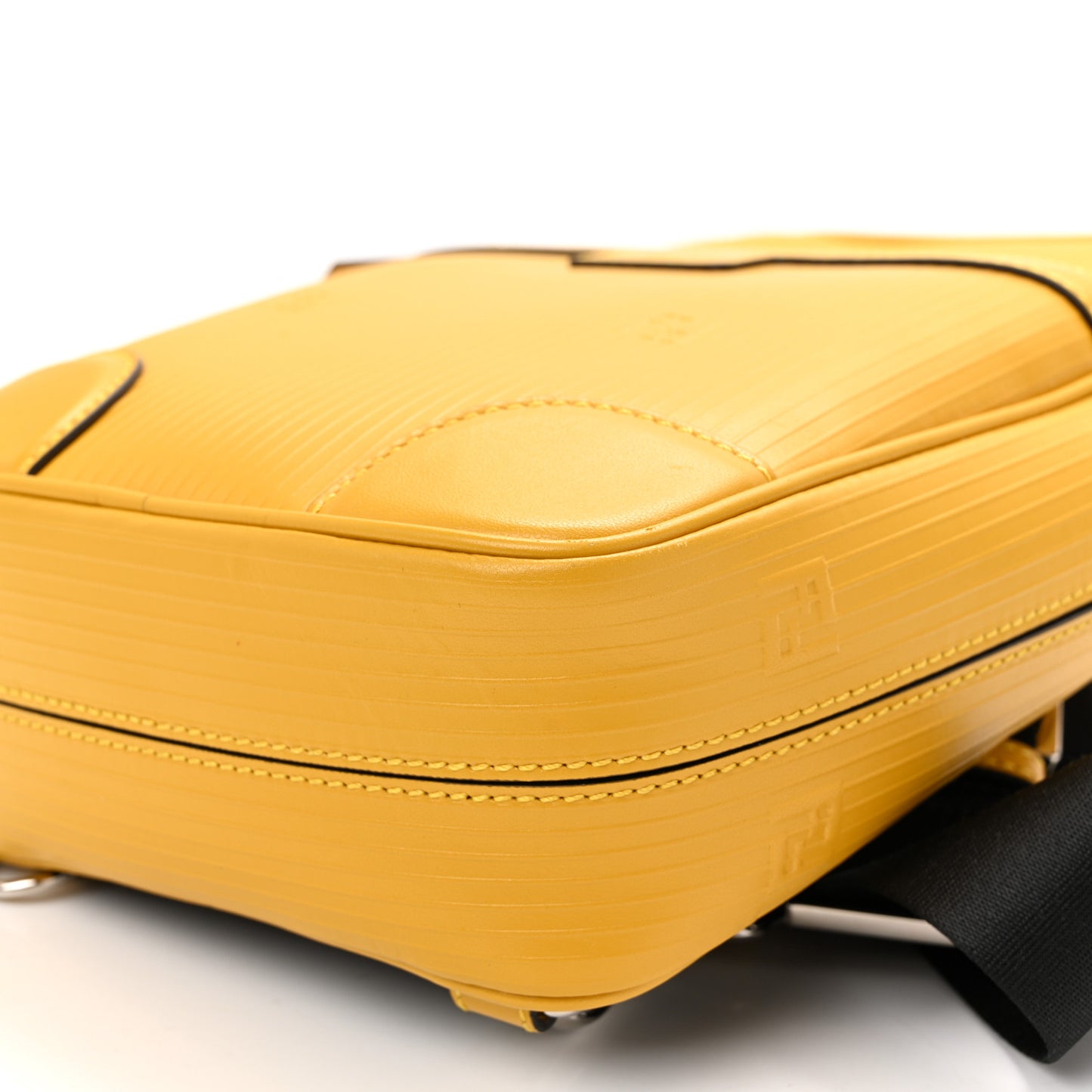 Vitello Astro Rubber Effect FF 1974 One-Shoulder Travel Backpack Sunflower