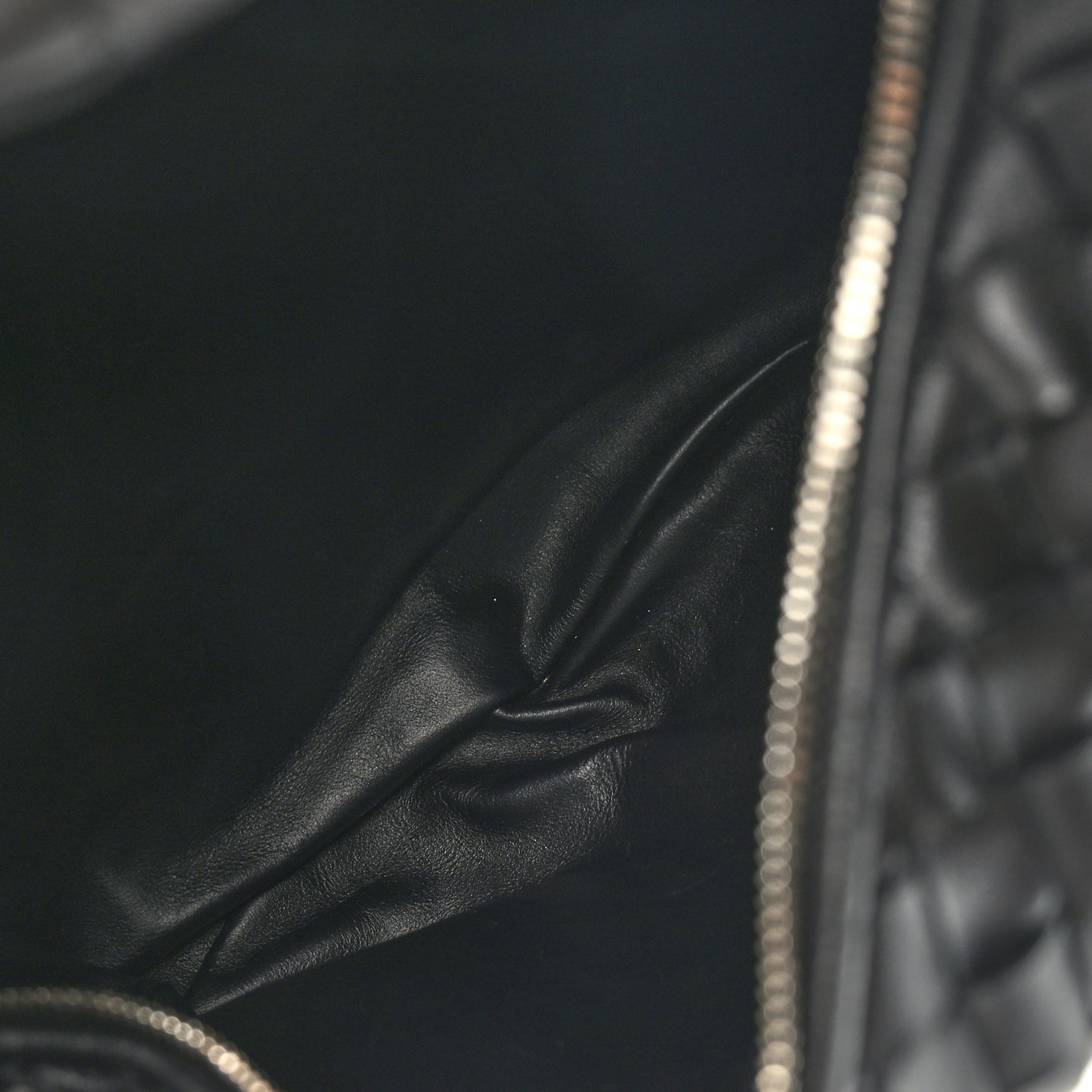Nappa Intrecciato Teen Jodie Hobo Black