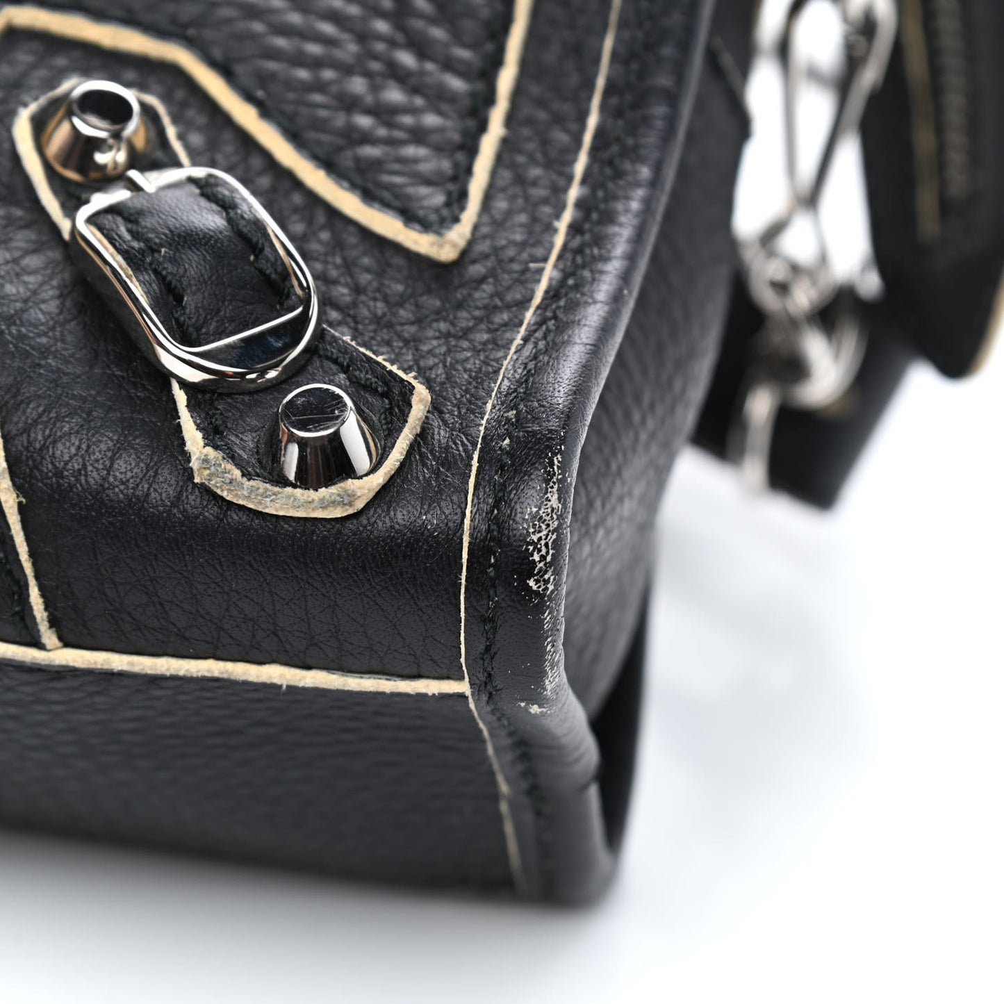 Supple Grained Calfskin Classic Silver Hardware Highlight Mini City Black