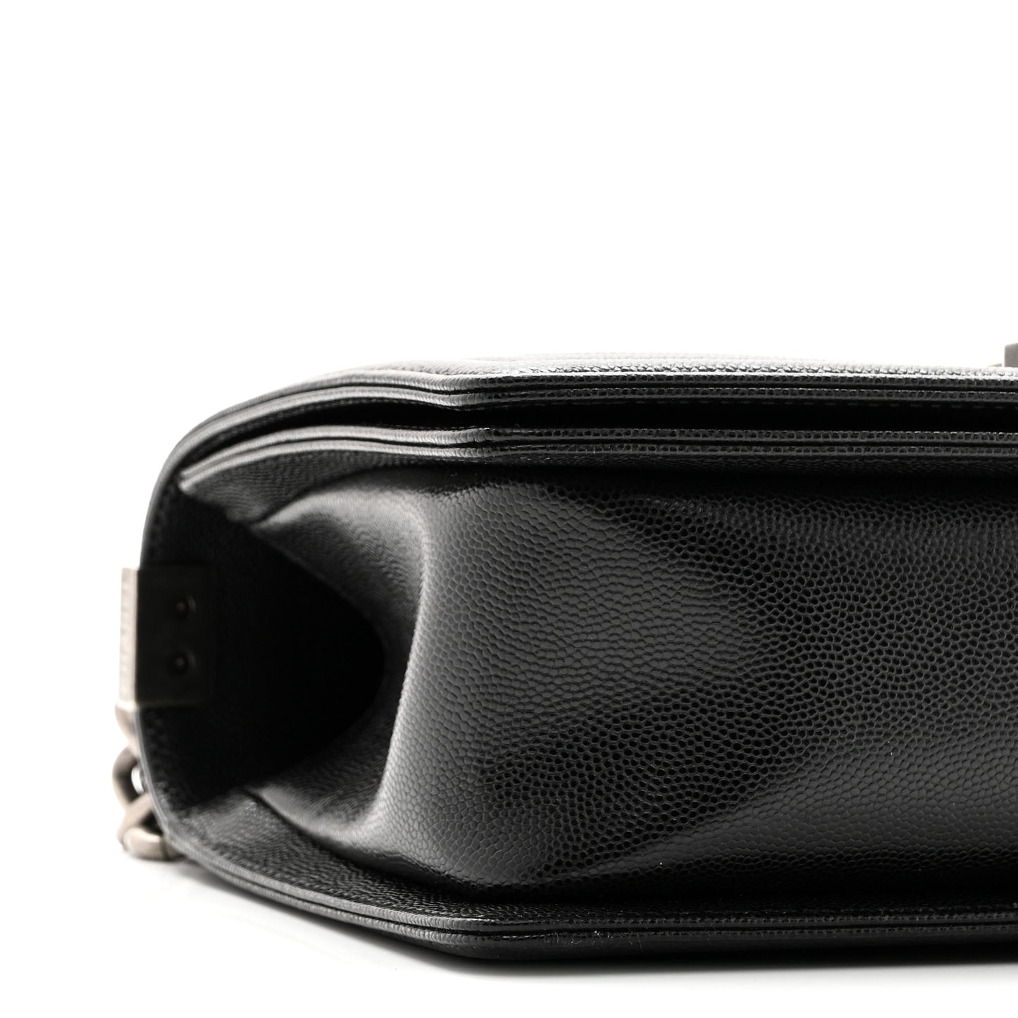 Caviar Quilted Medium Boy Flap Black