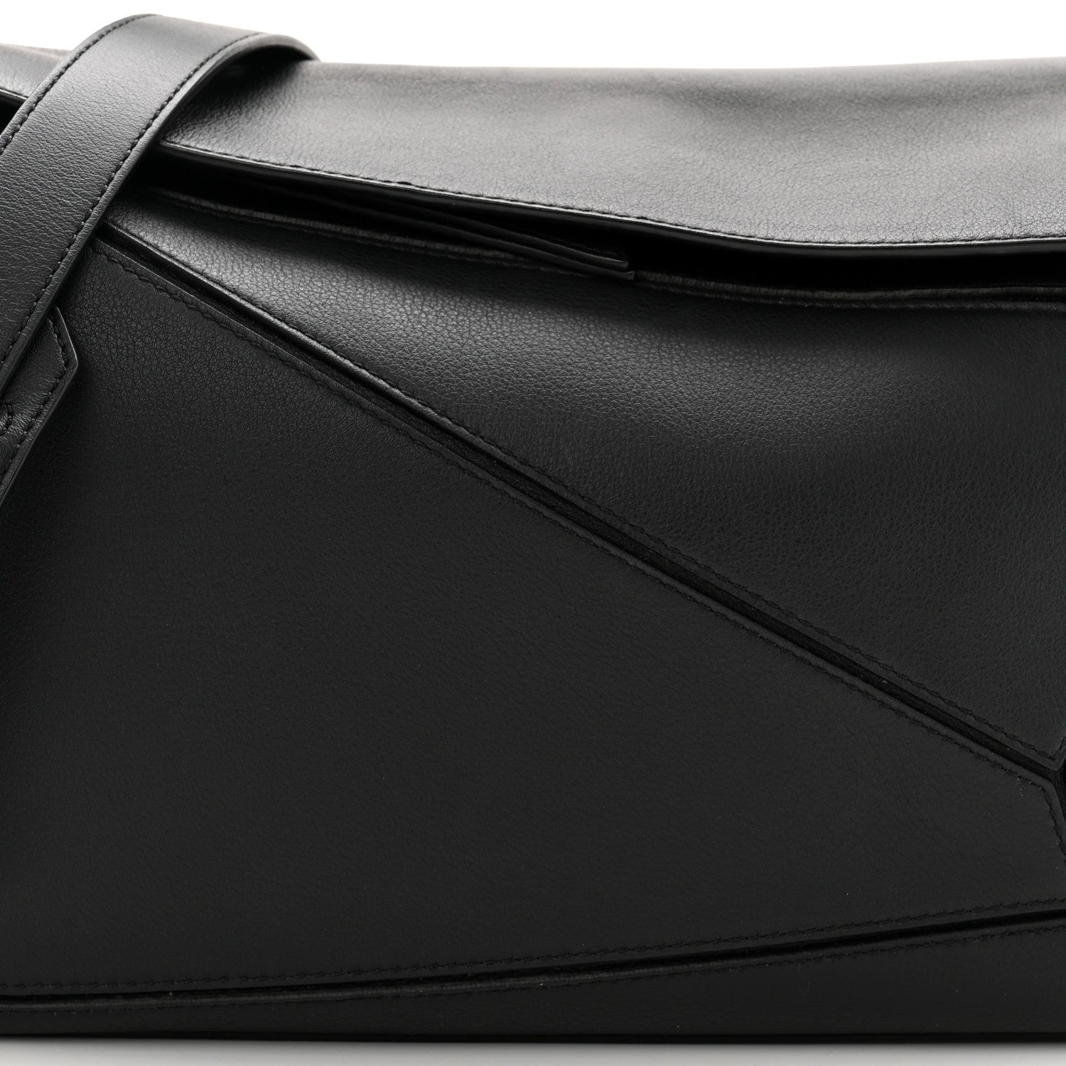 Loewe Calfskin Medium Puzzle Bag Black 7 of 9