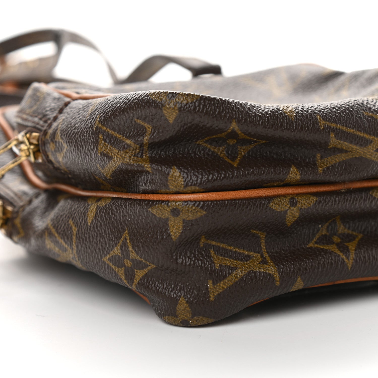 Louis Vuitton Monogram Amazone PM 8 of 9