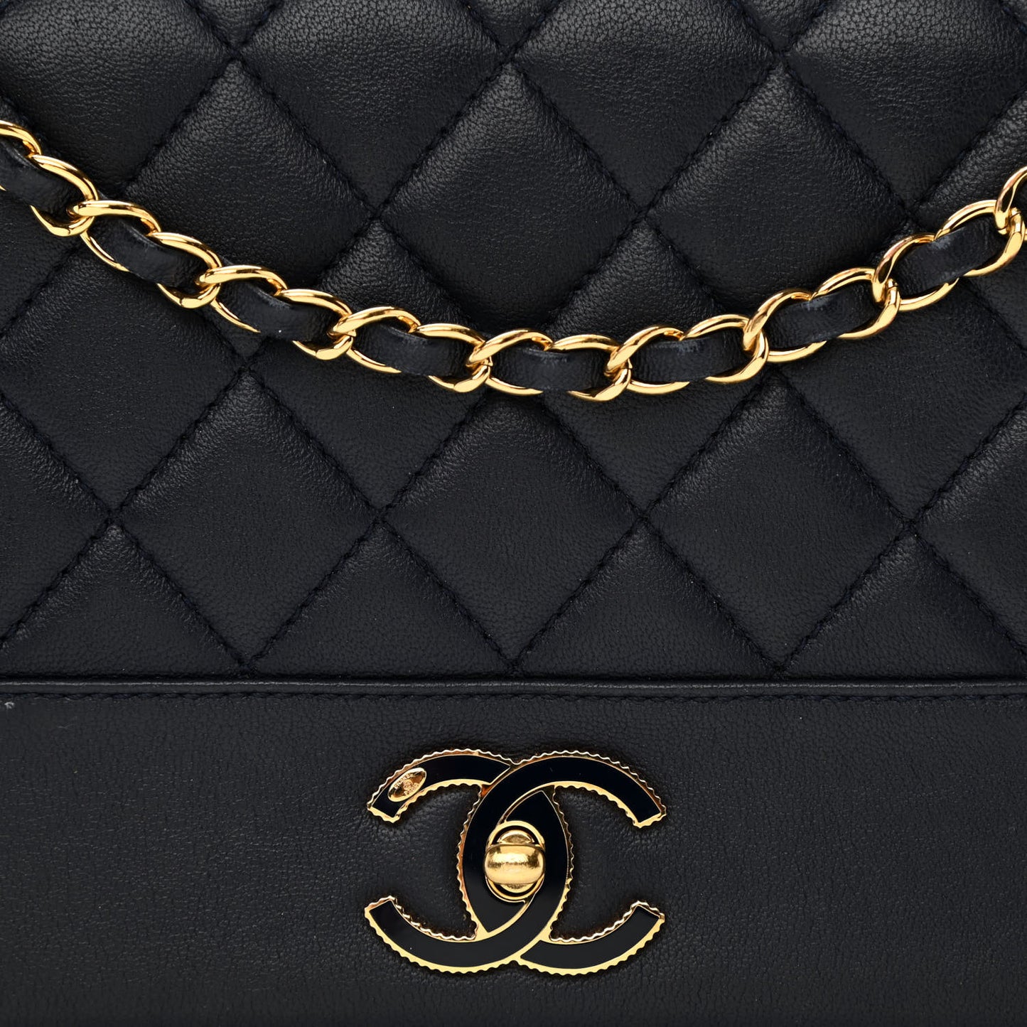 Sheepskin Quilted Vintage Mademoiselle Flap Navy