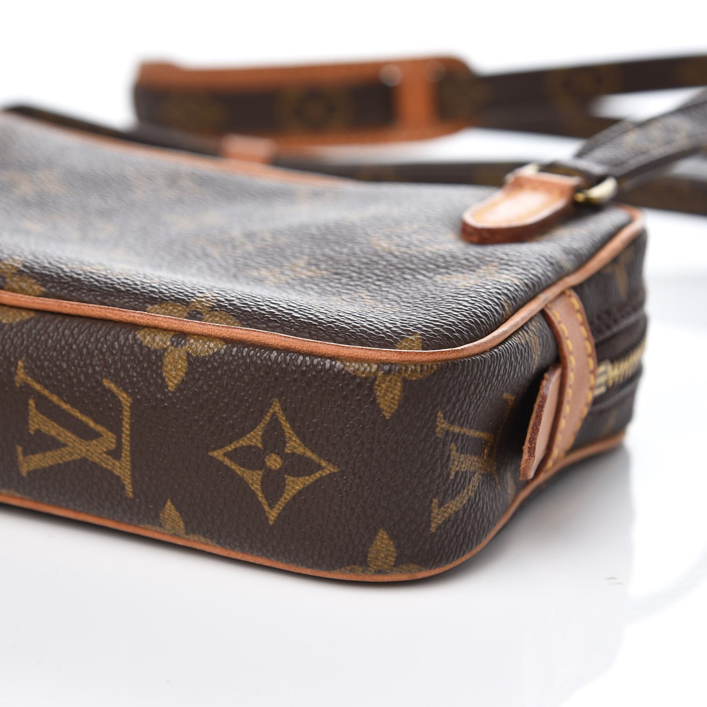 Monogram Pochette Marly Bandouliere