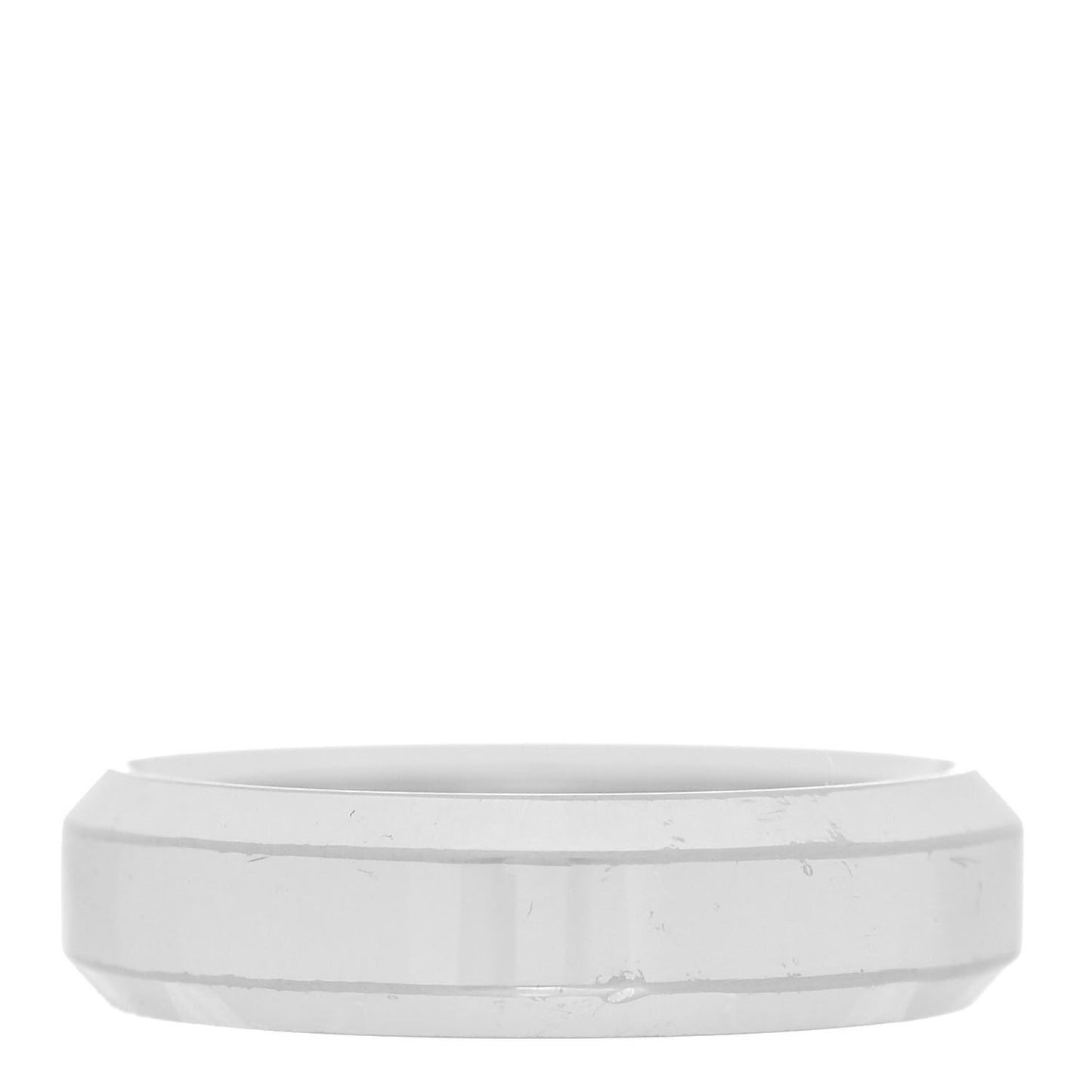 18K White Gold 6mm Beveled Band Ring 60 9