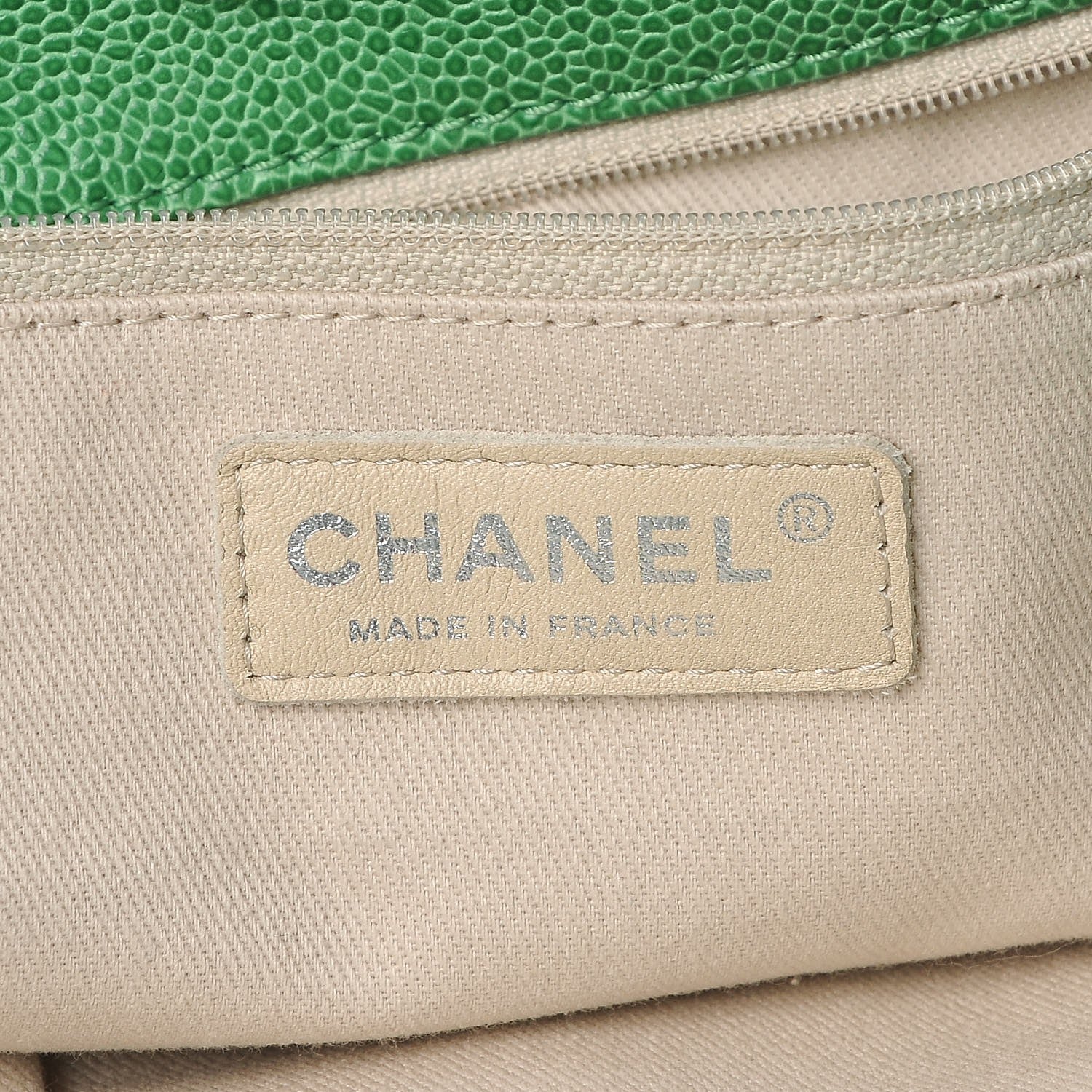 Chanel Crumpled Grained Calfskin Drawstring Tote Green 6 of 7
