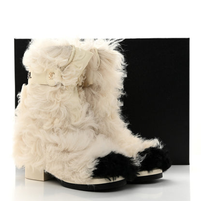 Chanel Shearling Sheepskin High Boots 38.5 Ivory Black 11 of 11
