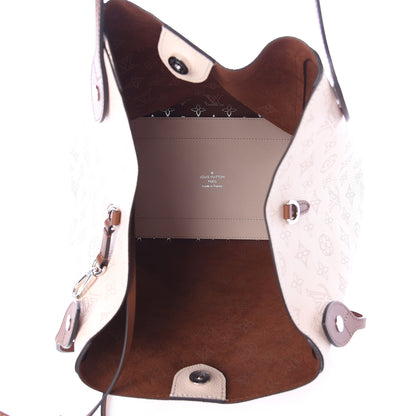 Louis Vuitton Mahina Hina MM Cream 4 of 8