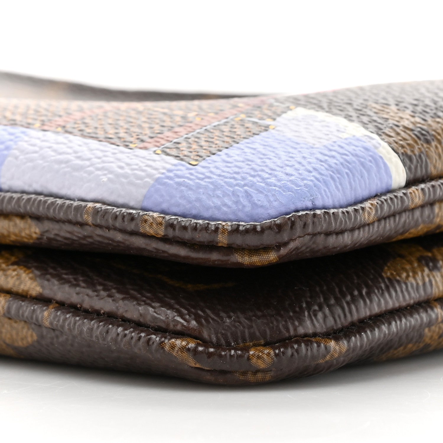 Louis Vuitton Monogram 2019 Christmas Animation Double Zip Pochette 9 of 14