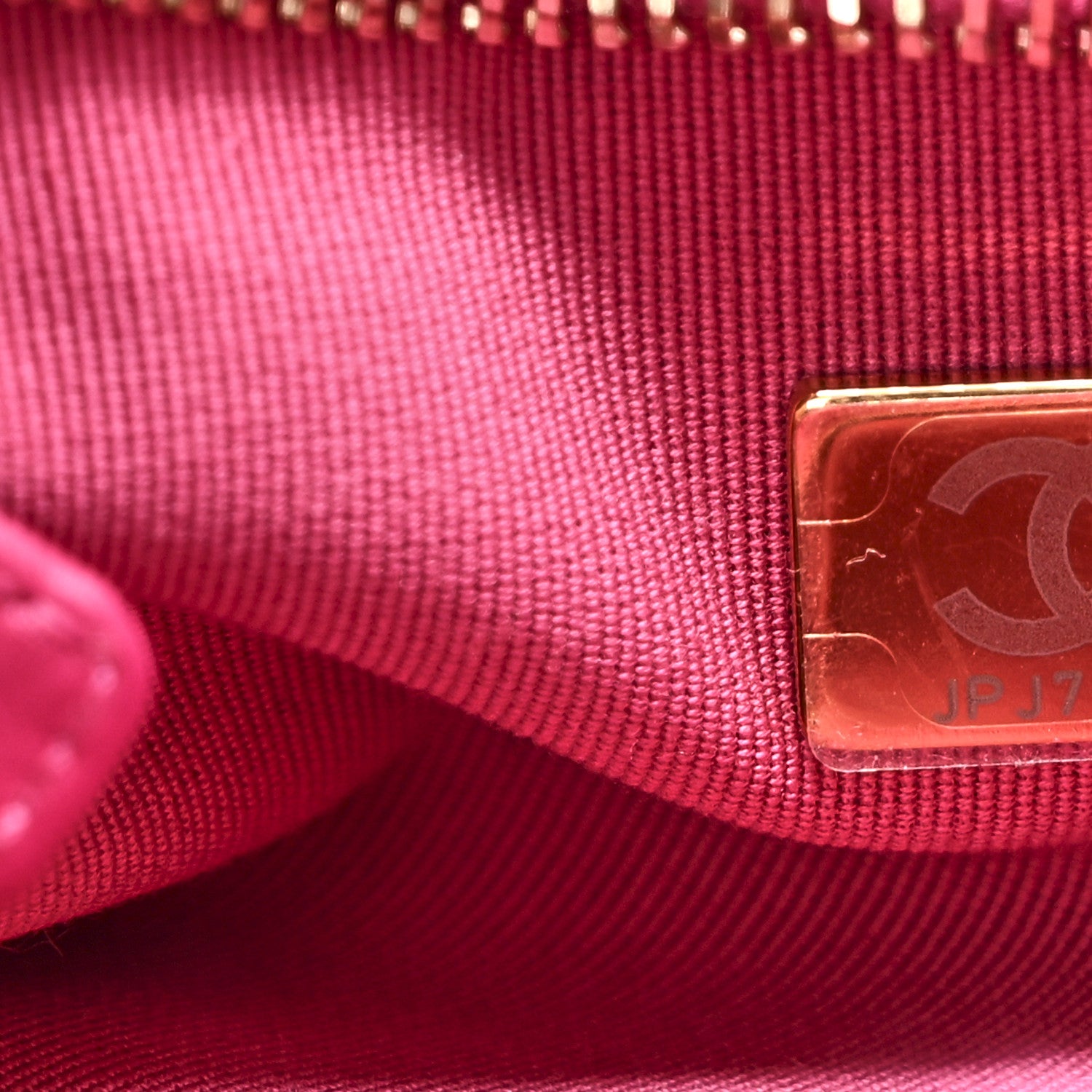 Chanel Cashmere Tweed Quilted CC Links Hobo Fuchsia 7 of 10
