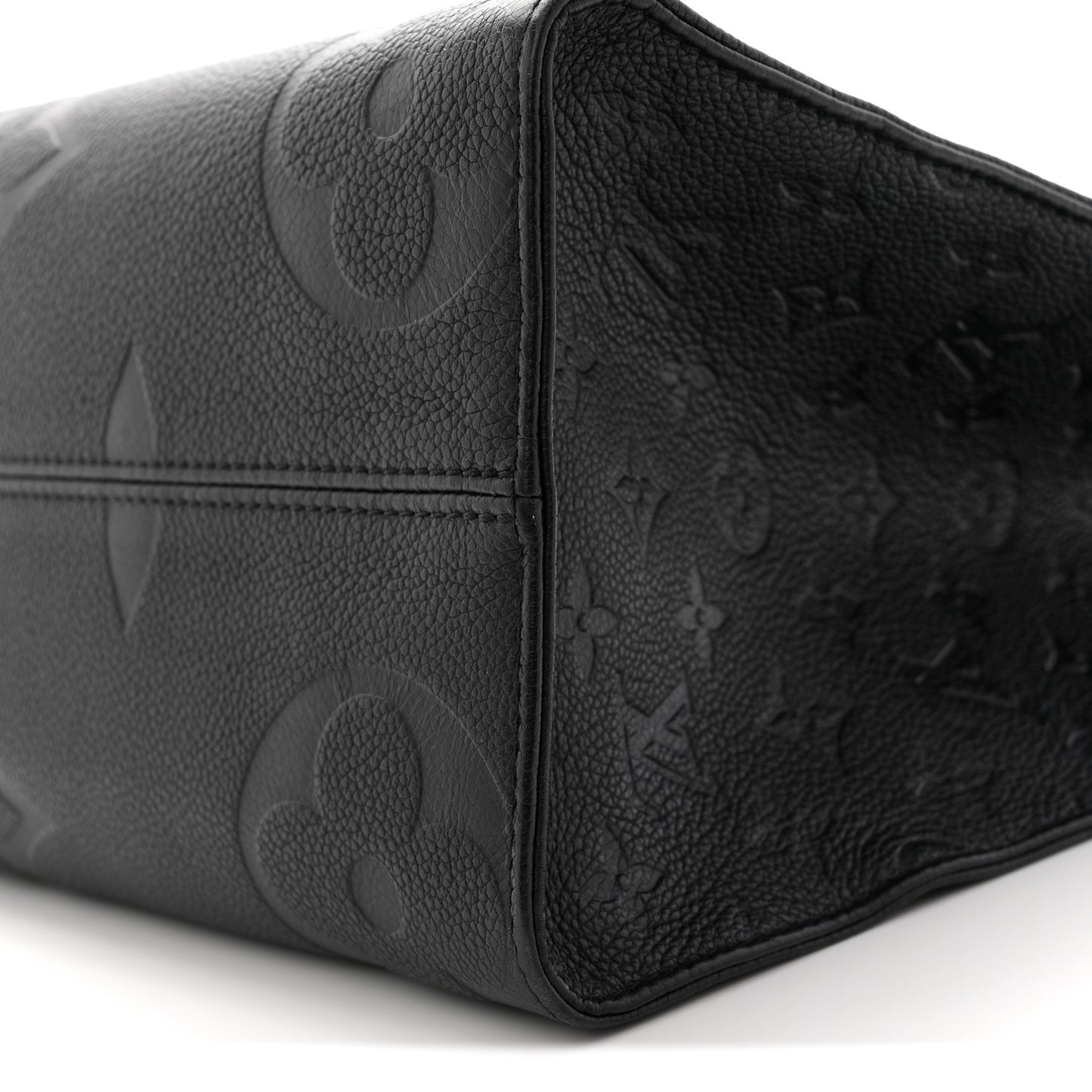 Empreinte Monogram Giant Onthego MM Black