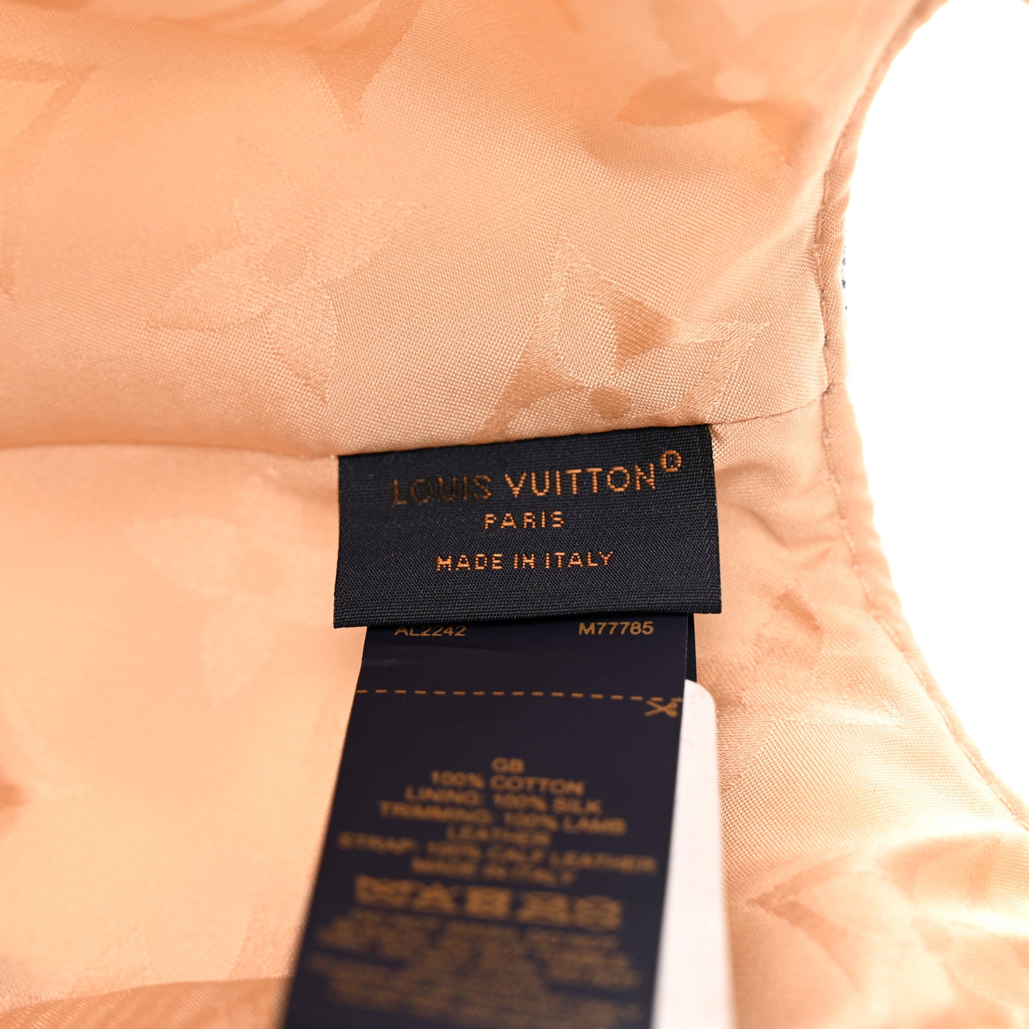 Louis Vuitton Damier Azur Cap M 7 of 7