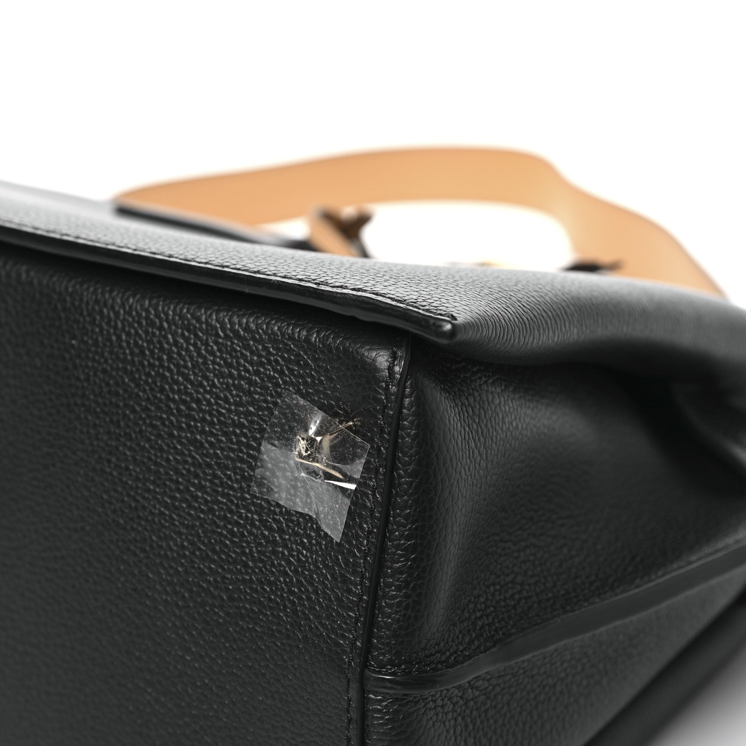 MCM Grained Calfskin Park Avenue Medium Neo Milla Tote Black 10 of 12