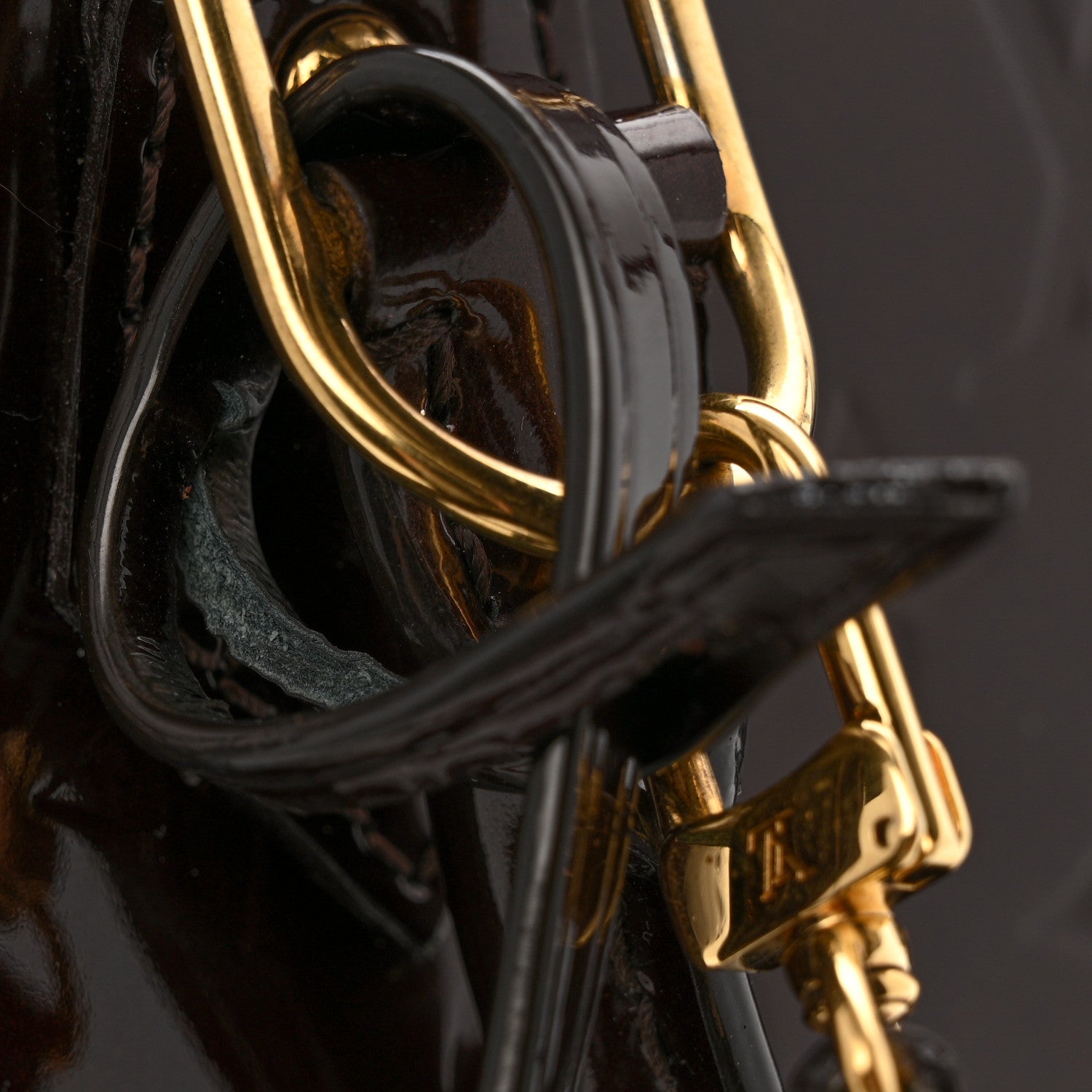 Louis Vuitton Vernis Alma BB Amarante 13 of 13