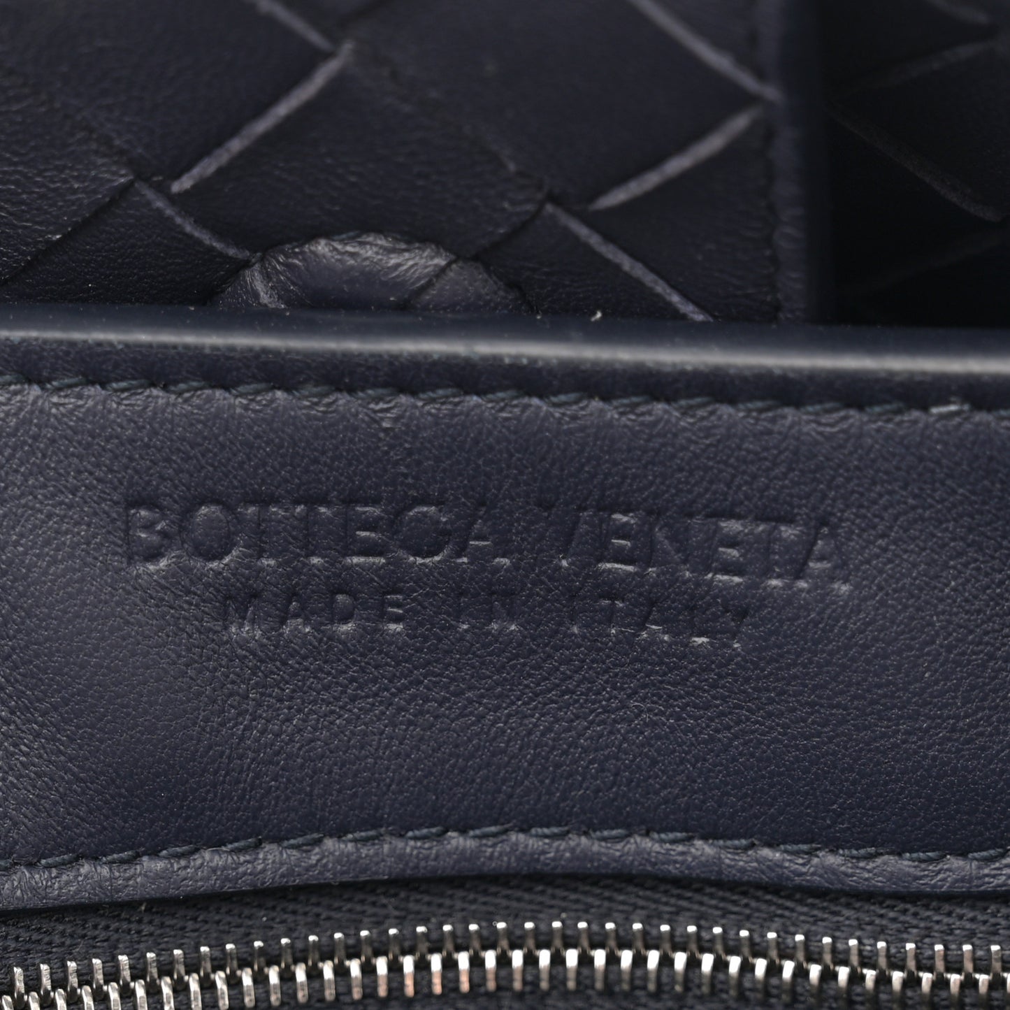 Nappa Intrecciato Medium Andiamo Shoulder Bag Space