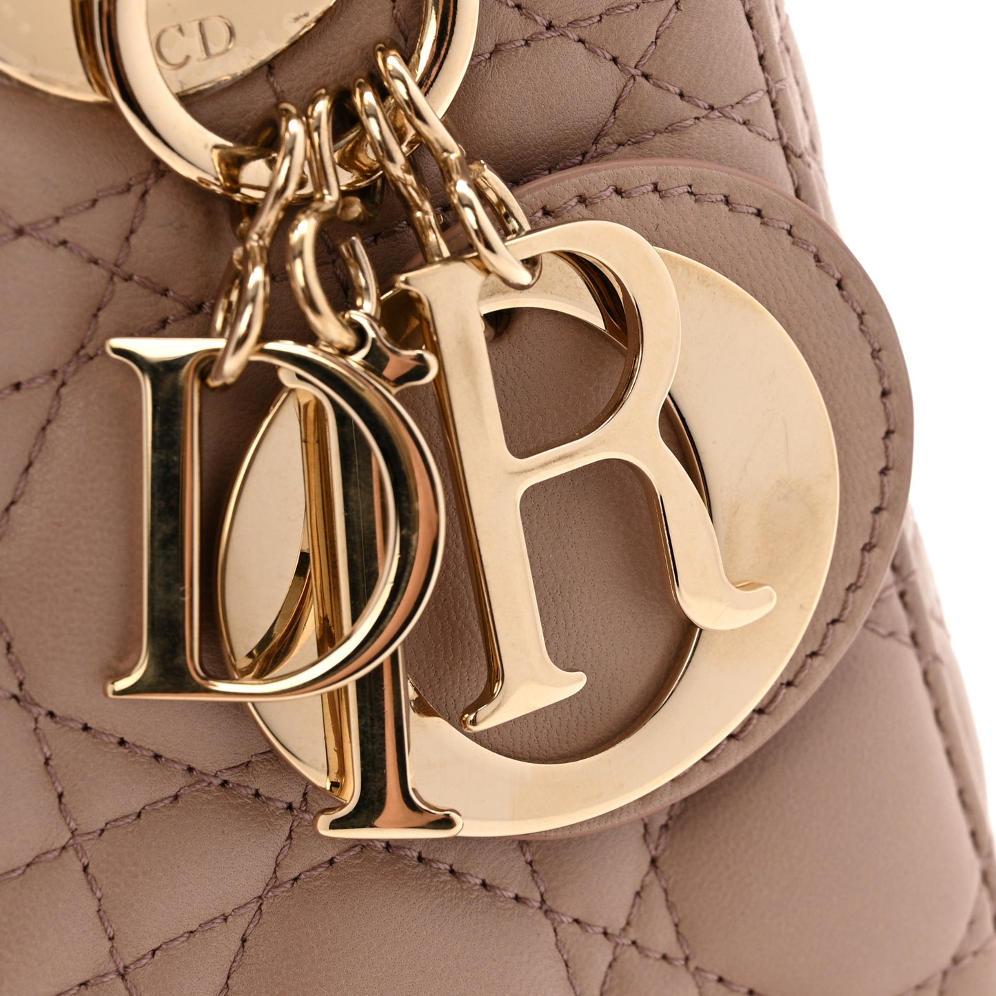 Lambskin Cannage Small Lucky Badges My Lady Dior Fard