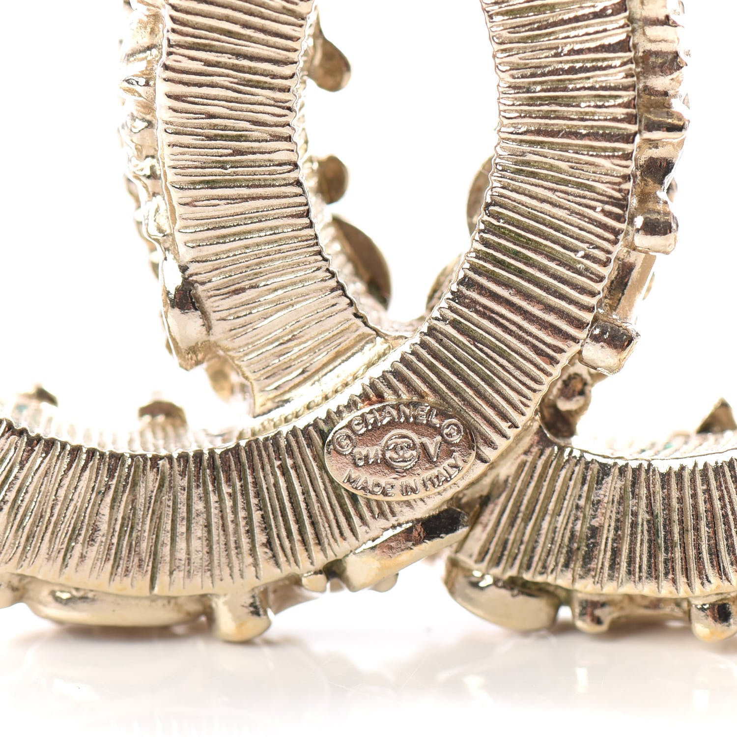 Chanel Enamel CC Baroque Brooch Black Gold 3 of 3