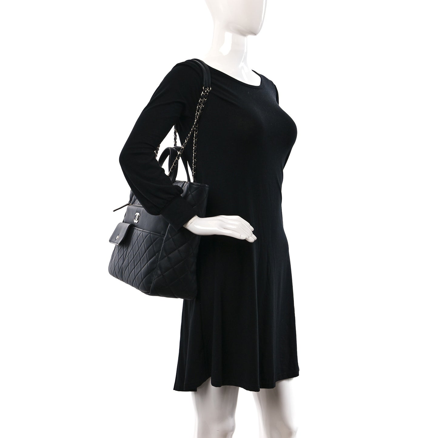 Calfskin Quilted Ultra Pocket Shopping Tote Black