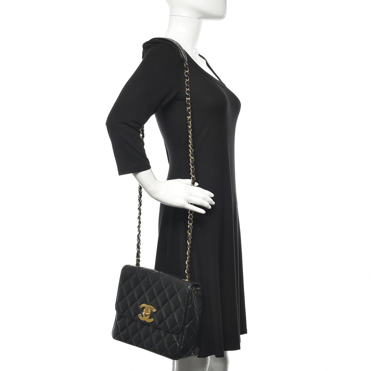 Caviar Quilted Medium Single Flap Black