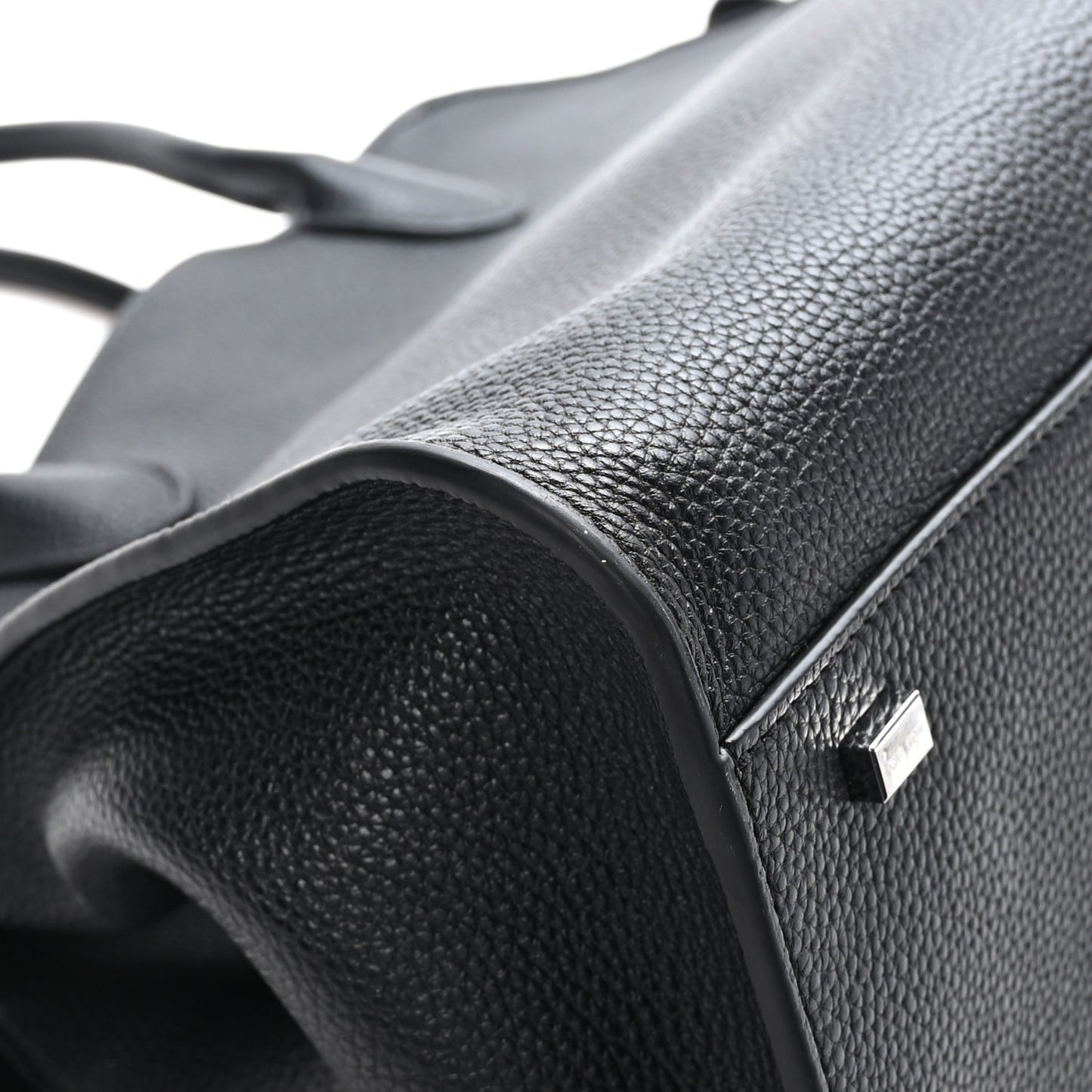 Matte Grained Calfskin Soft Margaux 15 Black