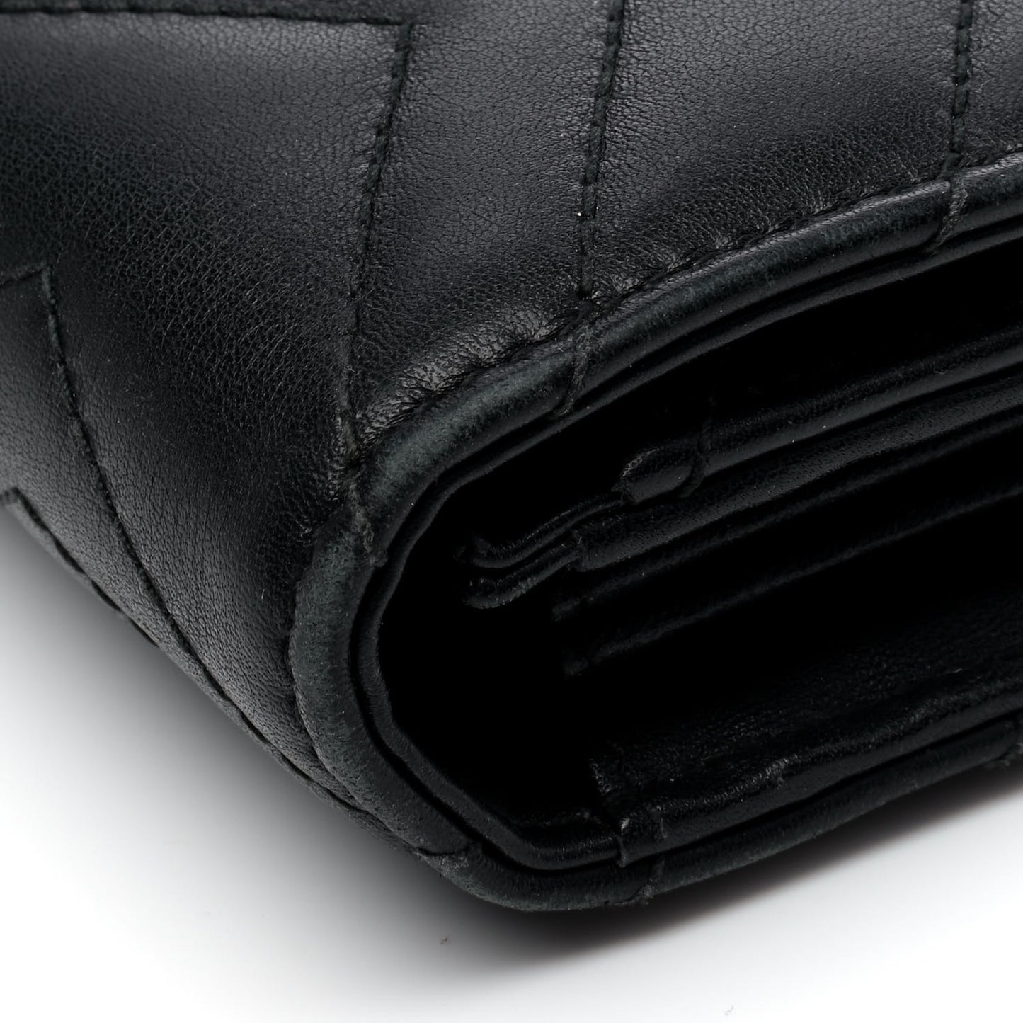 Calfskin Matelasse GG Marmont Continental Wallet Black