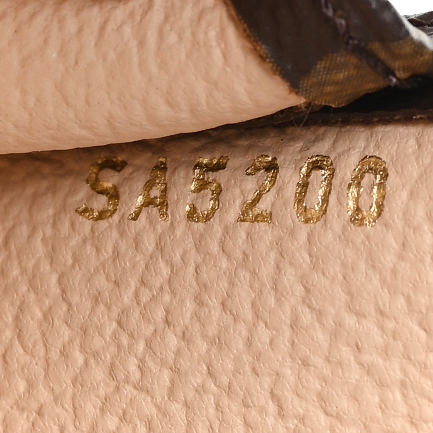 Louis Vuitton Monogram Toiletry Pouch 26 7 of 7