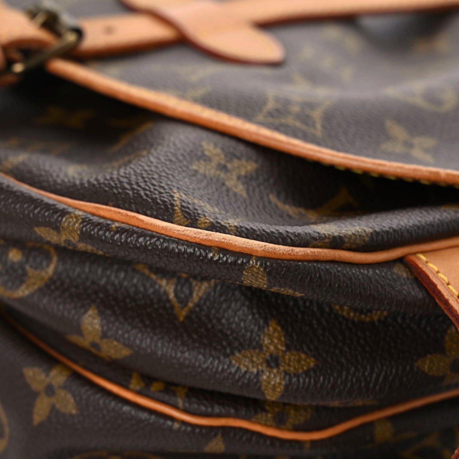 Louis Vuitton Monogram Saumur 30 12 of 30