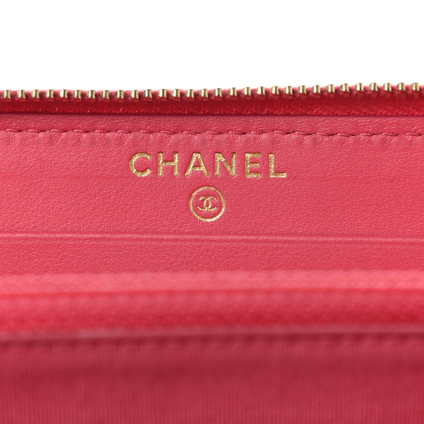 Caviar Quilted In & Out Zip Around Wallet Pink