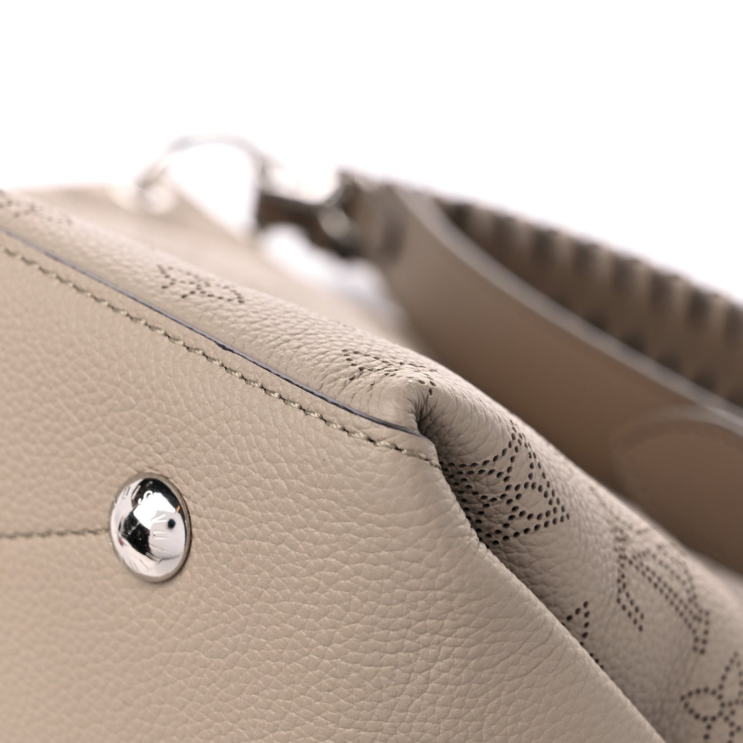 Mahina Beaubourg Hobo MM Galet